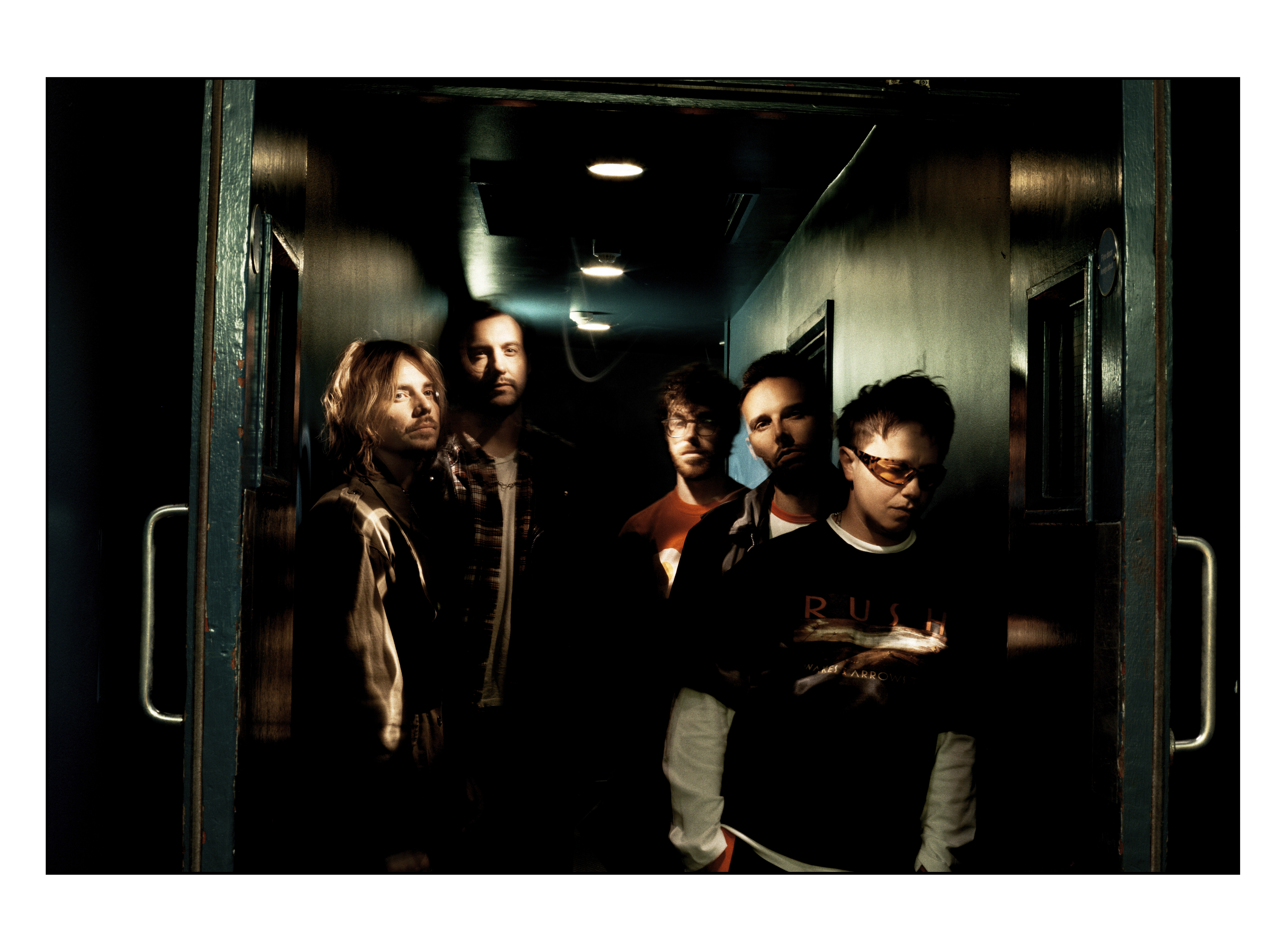 NOTHING BUT THIEVES